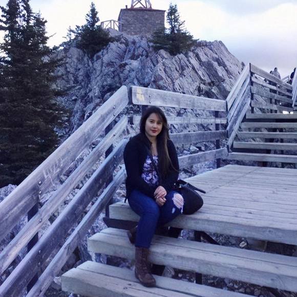 Meet your Posher, Āy - Picture 1 of 1